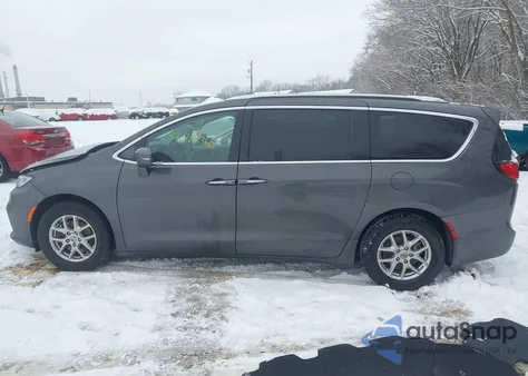 2021 Chrysler Pacifica Touring L z USA, uszkodzony, nr VIN 2C4RC1BG4MR542437